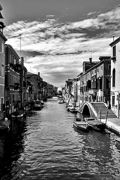Immagine:Fondamenta e rio della Sensa (Cannaregio Venezia).jpg
