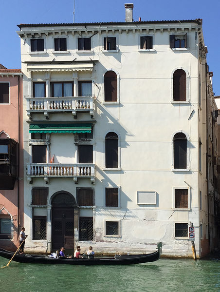 Immagine:Palazzo Barbarigo Santa Maria del Giglio.jpg