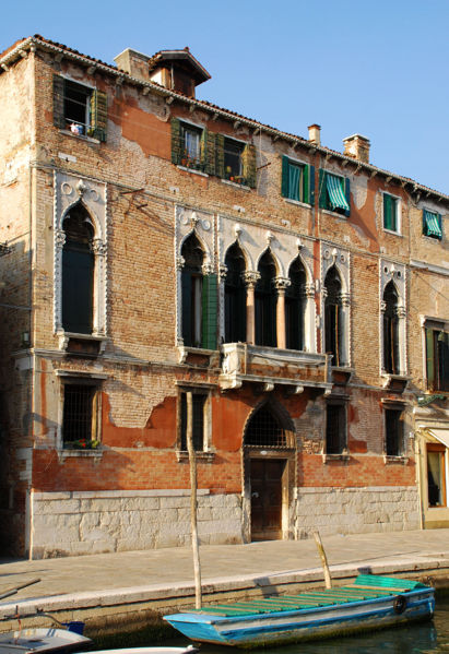 Immagine:Palazzo Longo.jpg
