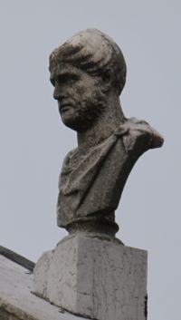 Busto imperatore romano